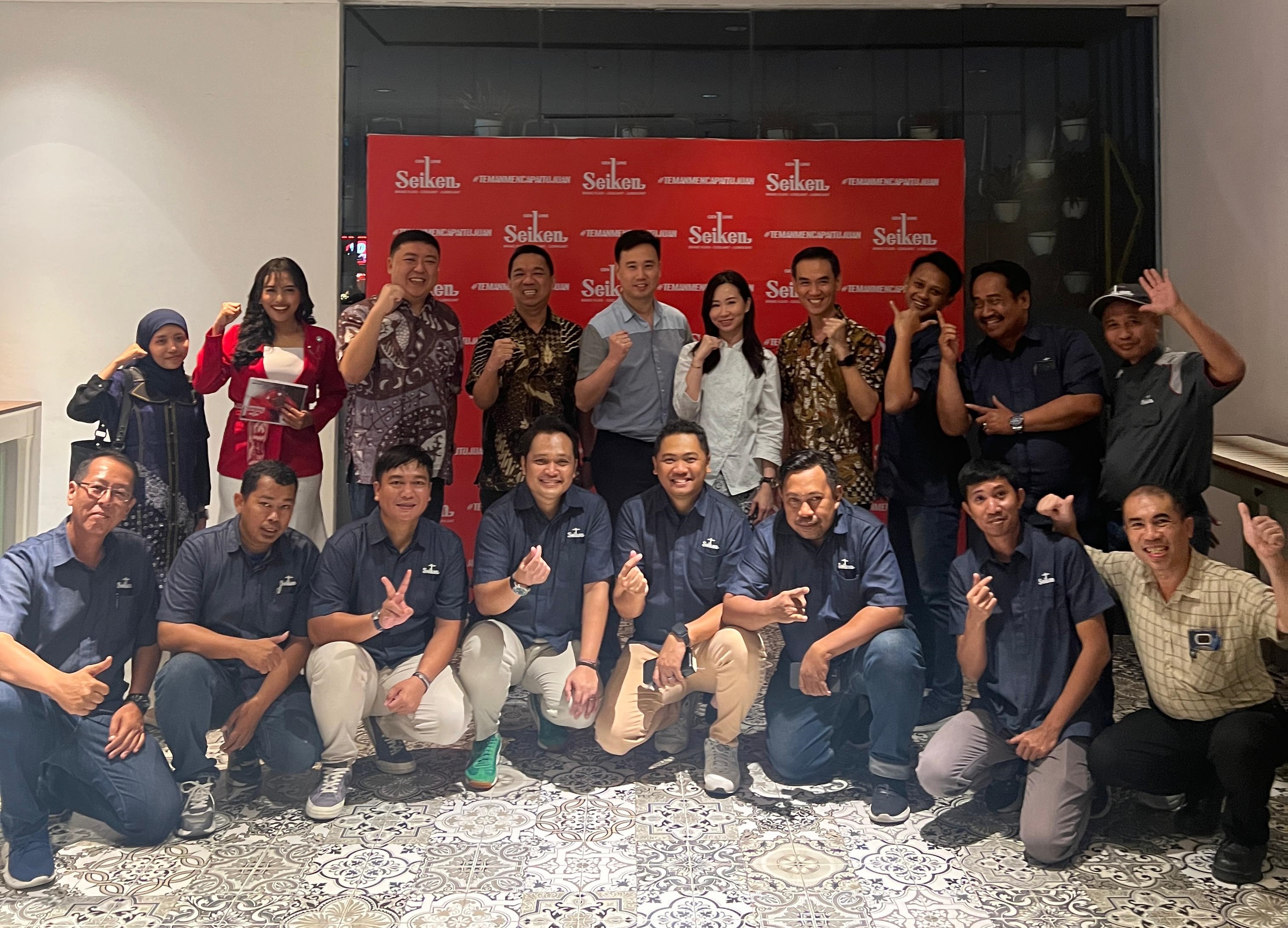 foto bersama asian bearindo jaya dan seiken indonesia